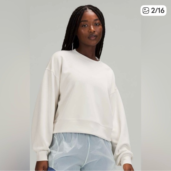 Lululemon Perfectly Oversized Cropped Softstream Sweatshirt in Bone size 4 - Picture 1 of 13